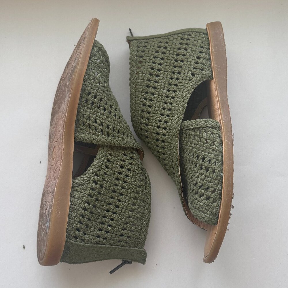 Born Iwa Mac Sandals Women's Size 11M Green Macrame Perforated BR0046663 CQH23 - Picture 6 of 12